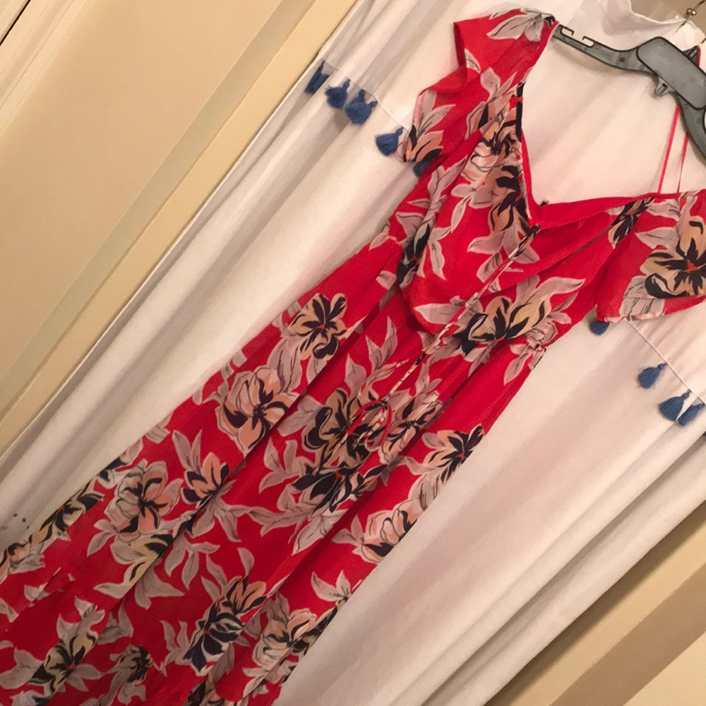 Off the shoulders Maxi